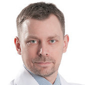 dr n. med. Marcin Giaro