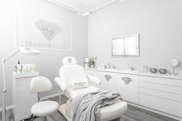 Diamond Clinic