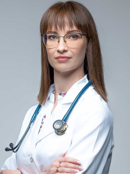 dr n. med. Aleksandra Jarecka-Dobroń