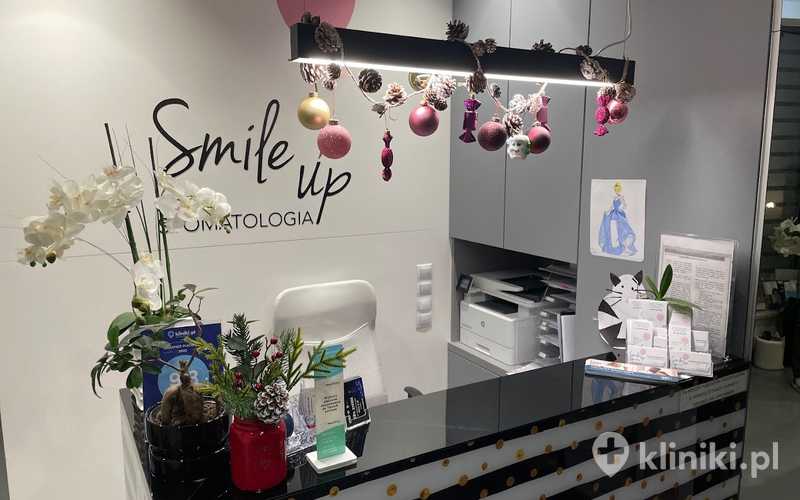 SMILEUP STOMATOLOGIA