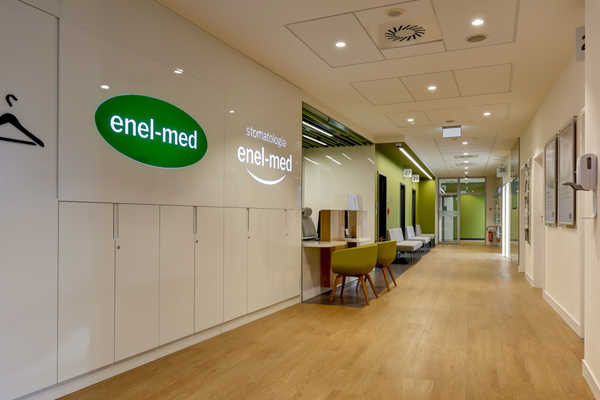 Gabinet enel-med stomatologia, Galeria Krakowska