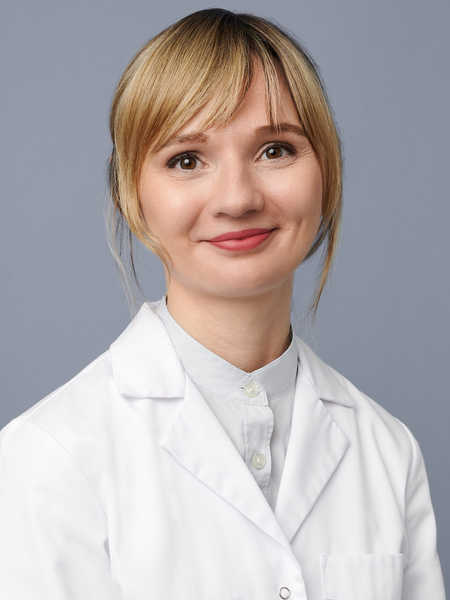 dr Dominika Pyszak